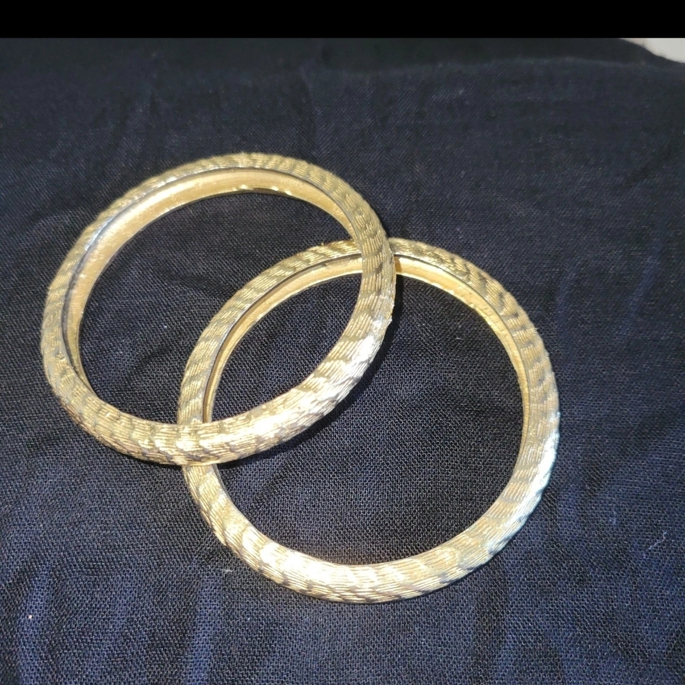 Elegant Gold-Tone Bangle Bracelets